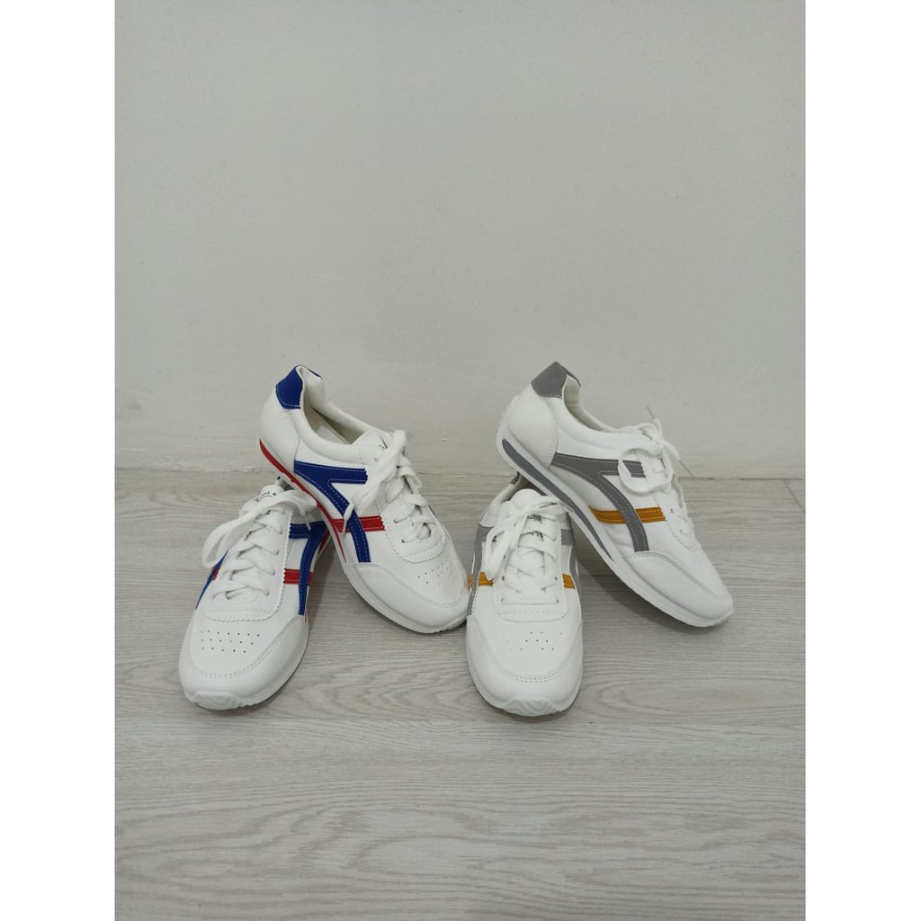 BL / COD 214 Sepatu Wanita Sneakers Wanita Import Premium Quality-1