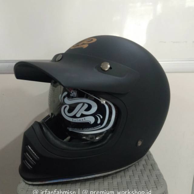 HELM RETRO JP SIGNATURE