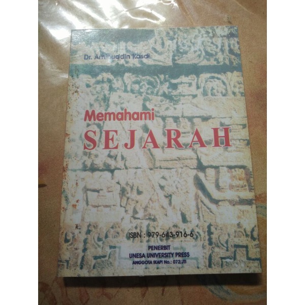 Memahami Sejarah - Pengantar ilmu sejarah