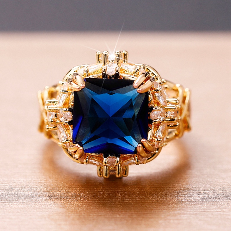 Cincin Desain Bunga Warna Biru Tua Untuk Wanita