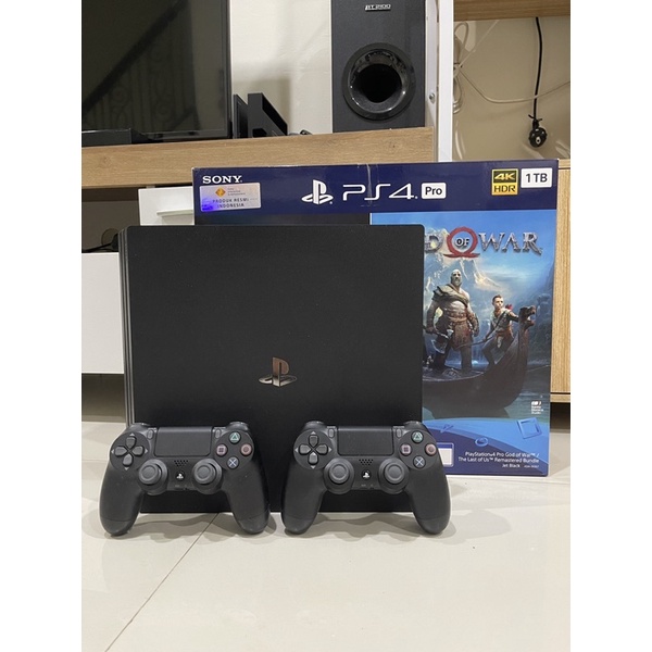 PS4 PRO 1TB CUH 72xxx ORIGINAL SONY INDONESIA NO CFW *LIKE NEW + 2 STIK + GAMES