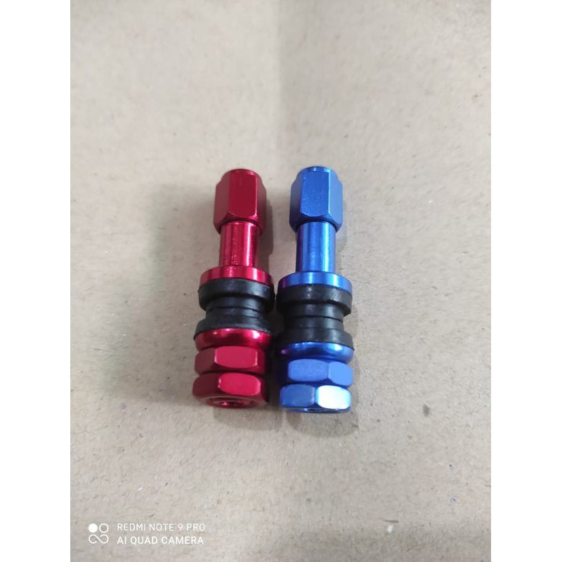 PENTIL TUBLES MOTOR DAN MOBIL WARNA MERAH DAN BIRU