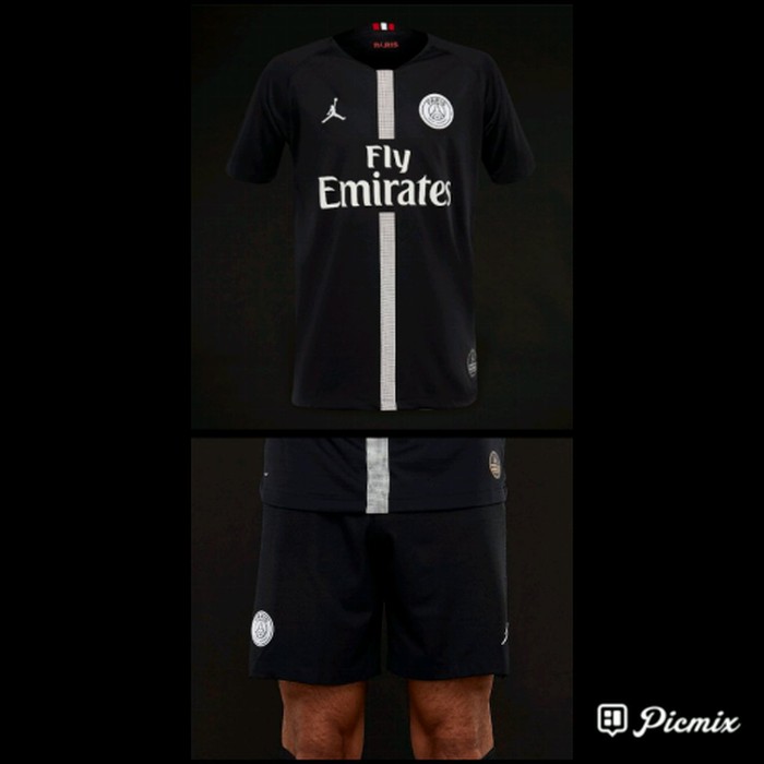 Khanzzs lagi ada     JERSEY PSG THIRD SETELAN GRADE ORI OFFICIAL    Mari beli kak