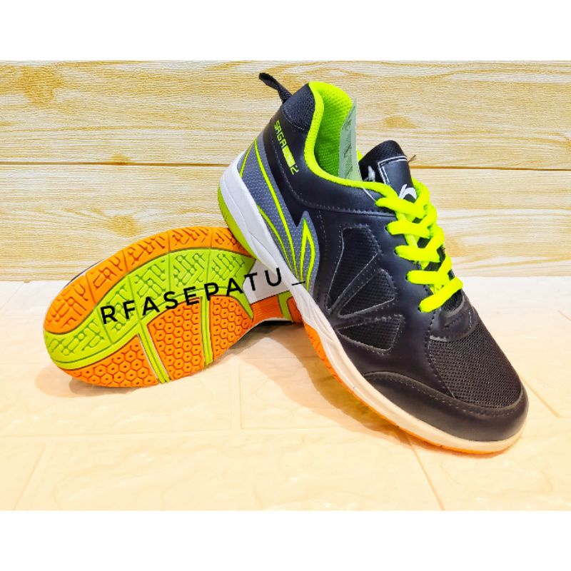 SEPATU BADMINTON LINING SAGA ANAK/CEWEK TERLARIS