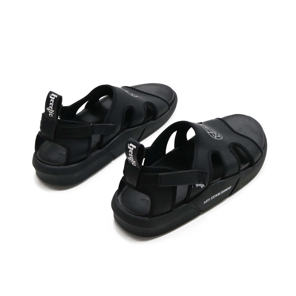 Heretic - Travelling Sandals / Sendal Travel - Pentagram