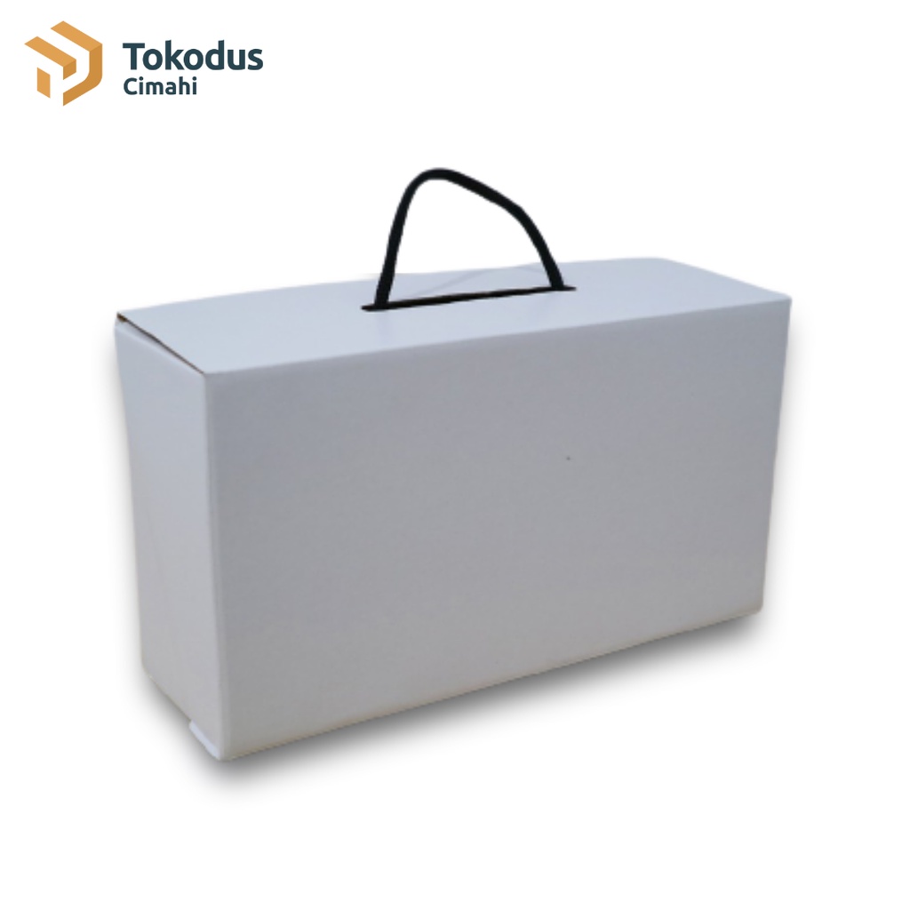 

Kardus Box Sepatu Dengan Tali 29 x 16 x 10cm Polos (Bisa Custom) - Tokodus Cimahi