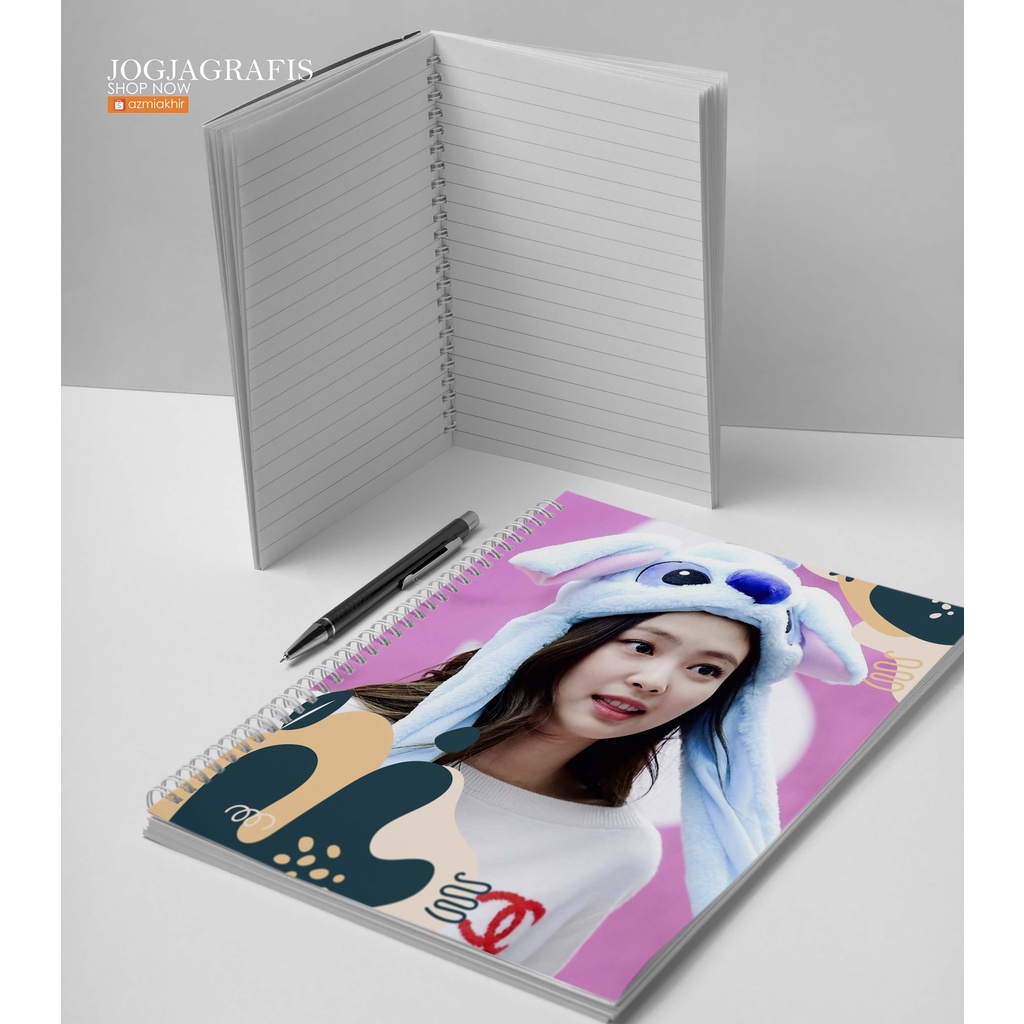 

Buku Tulis Custom Aestetic Frame Photo A5 / Notebook Spiral