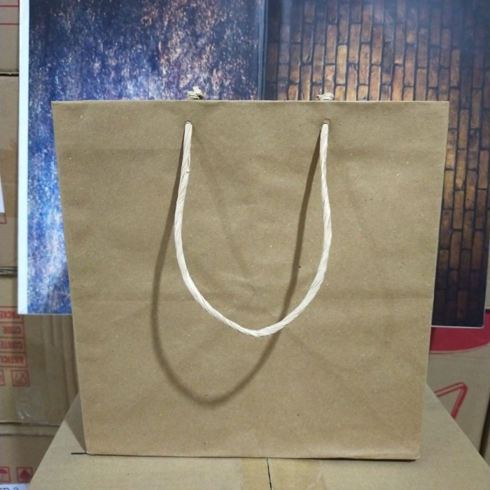 

✨ BISA COD ✨ paper bag kotak coklat polos 24x24