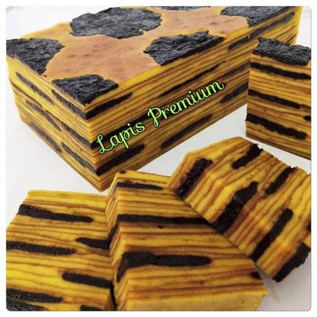 

Lapis legit premium prunes khas bangka 20x20