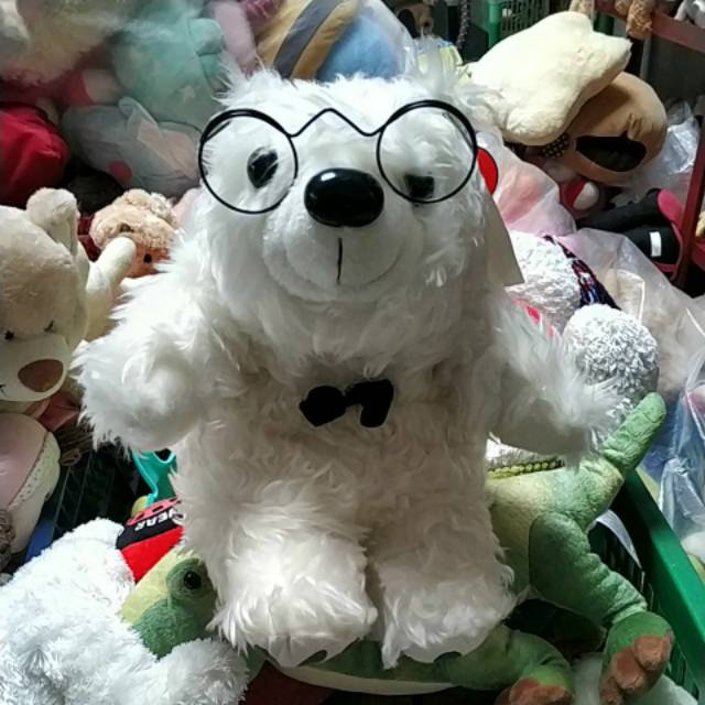 Boneka beruang putih