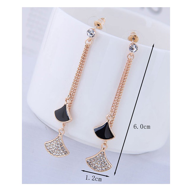 LRC Anting Tusuk Fashion 925 Silver Triangle Earring A5817X