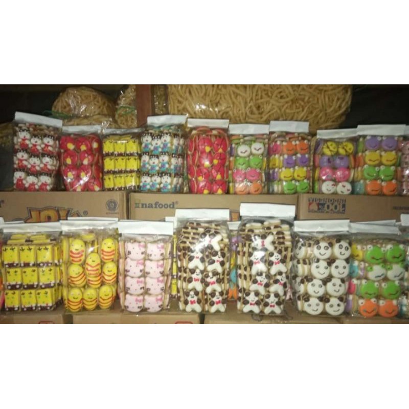 

kue kering karakter lucu #bts