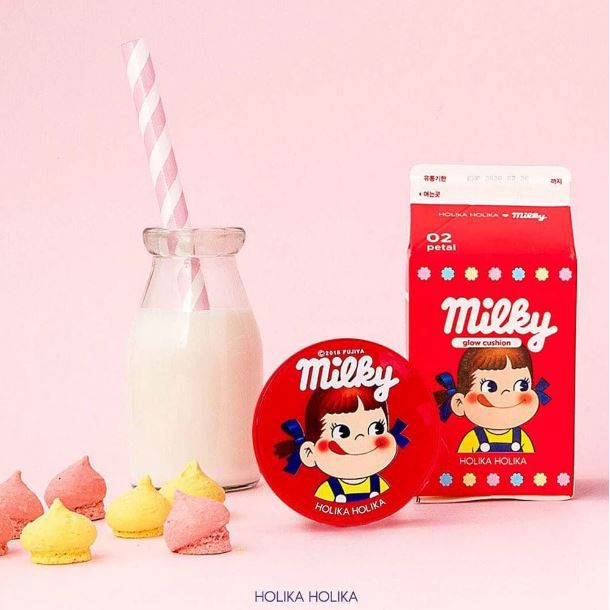 HOLIKA HOLIKA PEKO HARD COVER GLOW CUSHION