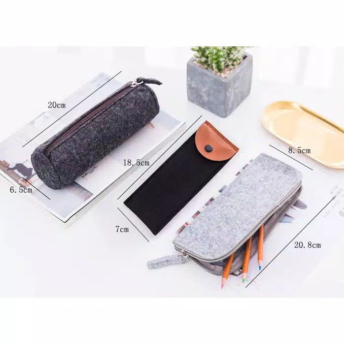 

EDW KP27 Tempat Pensil Bahan Flanel Kotak Pensil Simple Stationary Lucu Kotak Pensil