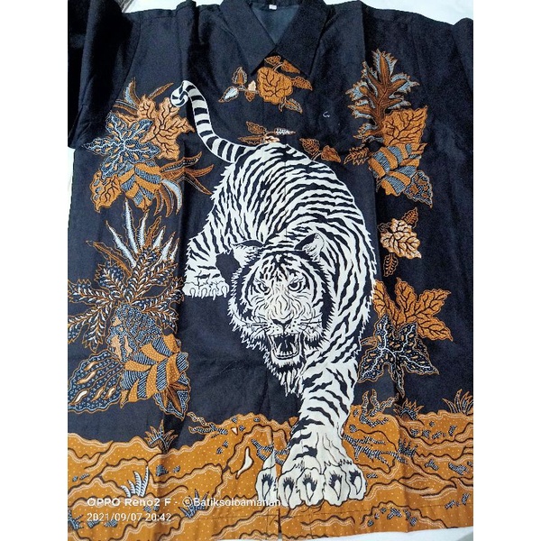 MACAN PUTIH ALJAYA ALJAYA KEMEJA BATIK SOLO PRIA LENGAN PANJANG PENDEK LAPIS FURING ATASAN PREMIUM MODERN KATUN HALUS PARANG BUDOYO PARANG LIRIS PARIKESIT PASREN EMAS PEKSI BIRU PEKSI GADING PEKSI GURDO PEKSI KLASIK PEKSI LANGIT PINAYUNG PRIYAYI EMAS