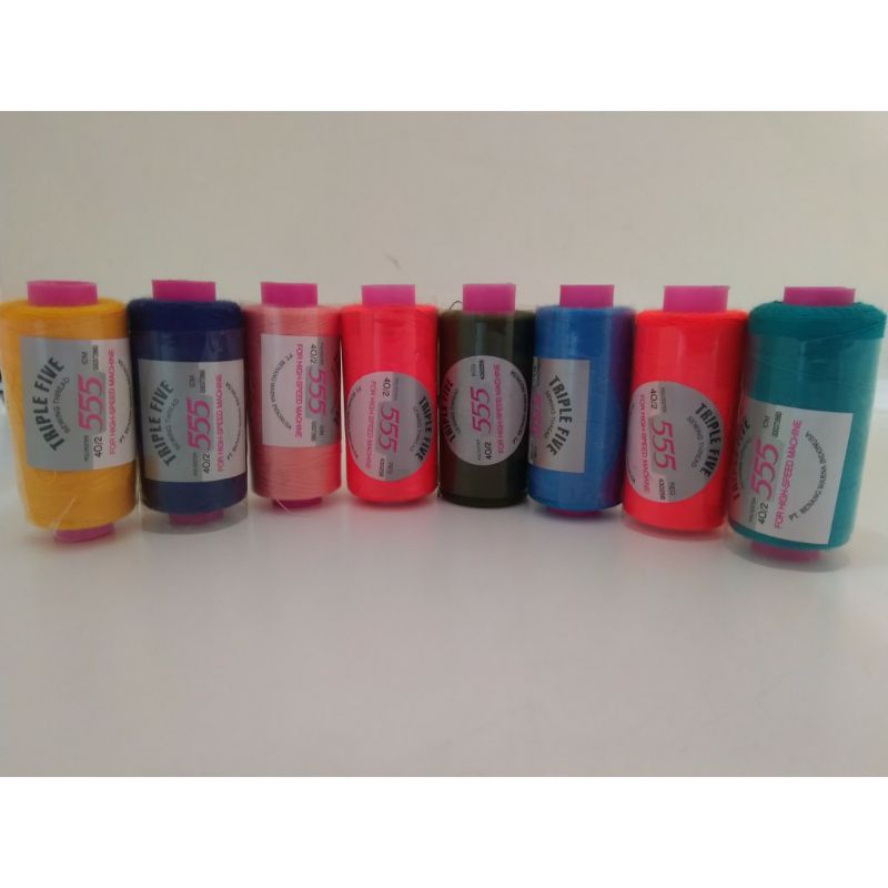 MURAH !!! BENANG POLYSTER 555 KIRIM RANDOM !!! 1LUSIN 1WARNA !!!