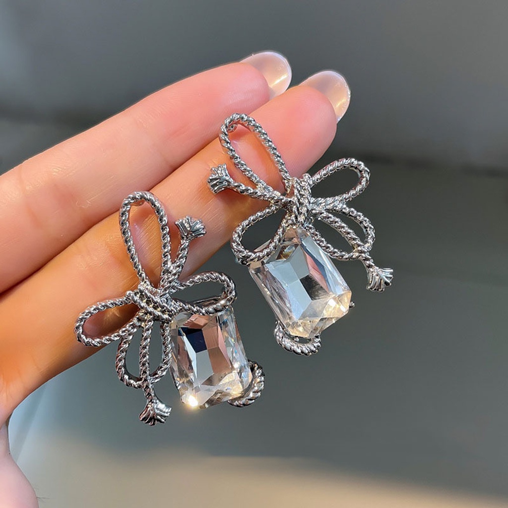 Hu Hu Hu Hu Hu Alat Bantu Pasang Kacamata♡ 1 Pasang Anting Tusuk Gantung Wanita Bahan Alloy Desain Pita Besar Gaya Trendyelegan Menarik Untuk Pesta