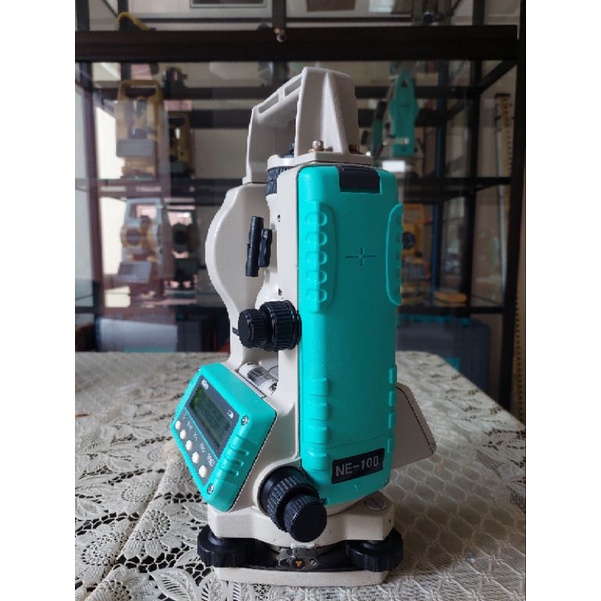 theodolite digital Nikon Ne-100 bekas jual theodolite bekas