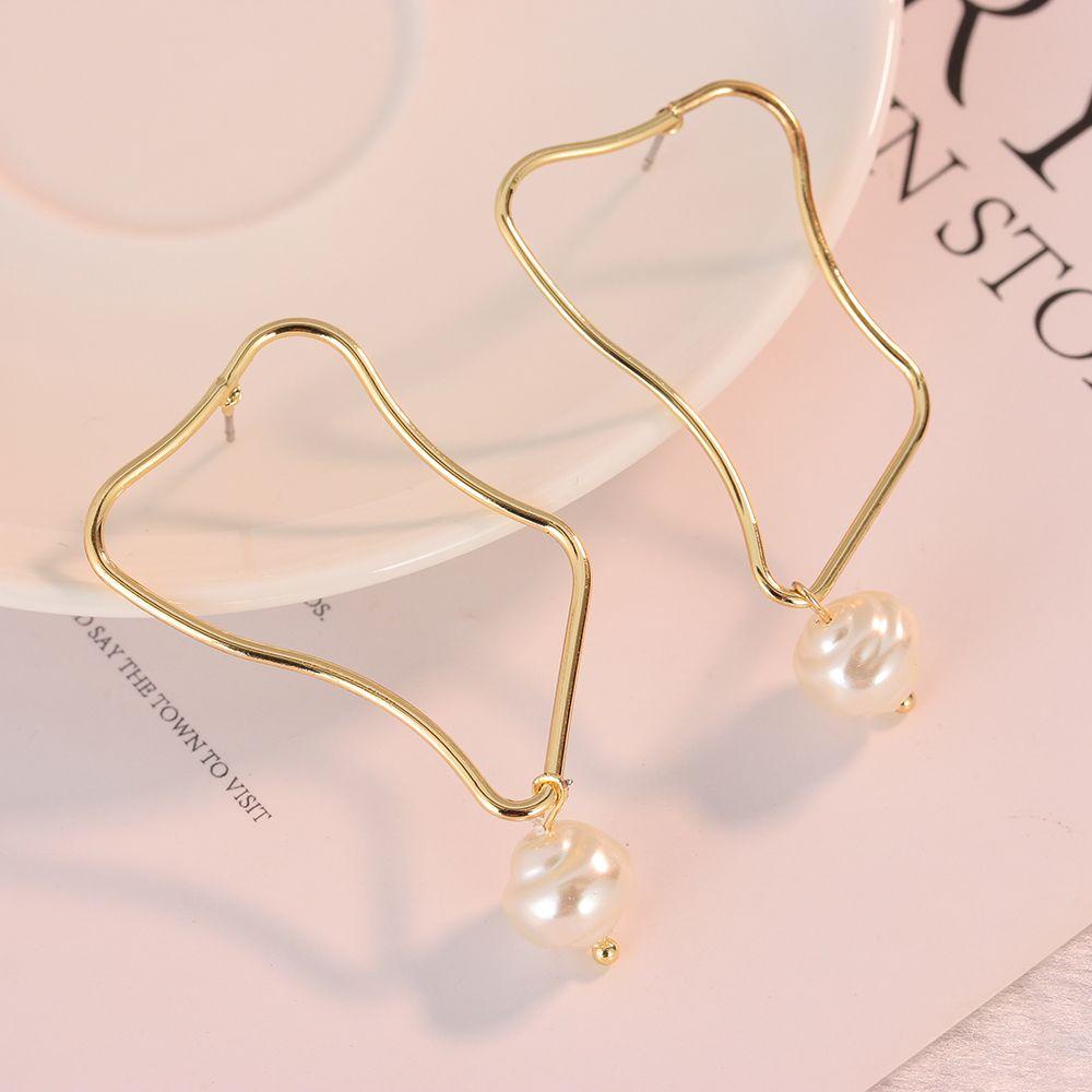 Preva Baroque Pearl Earrings Vintage Desain Korea Wanita Gadis Hadiah Geometris Lingkaran Tidak Teratur