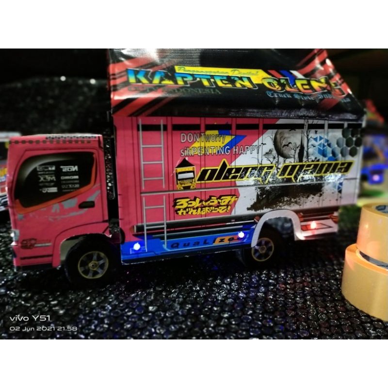 Truk oleng Oleng putih miniatur truk oleng jumbo 42 cm full lampu terpal
