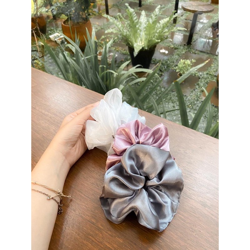 SCRUNCHIES - BERRY FROST