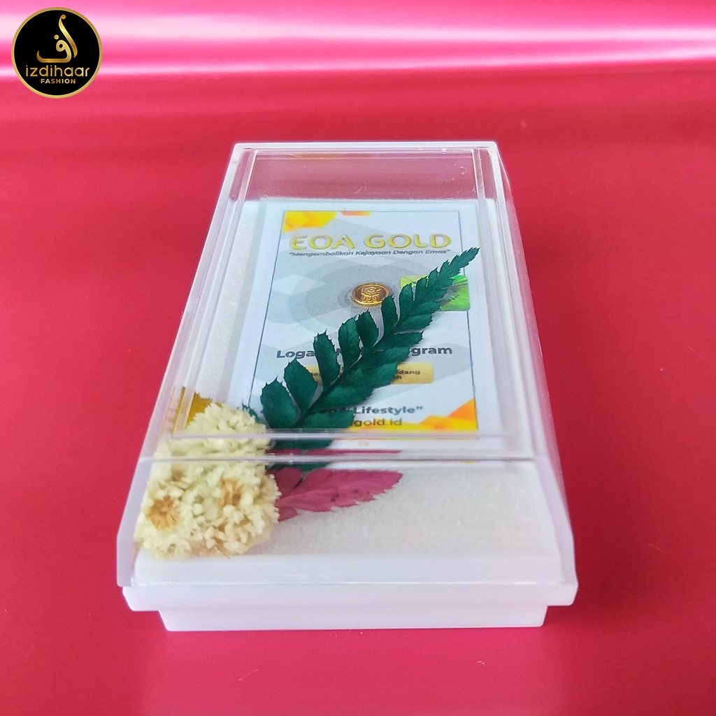 

Box Akrilik Logam Mulia EOA Gold Kotak Akrilik Kotak Acrylic Kado Untuk Souvenir Dan Hadiah