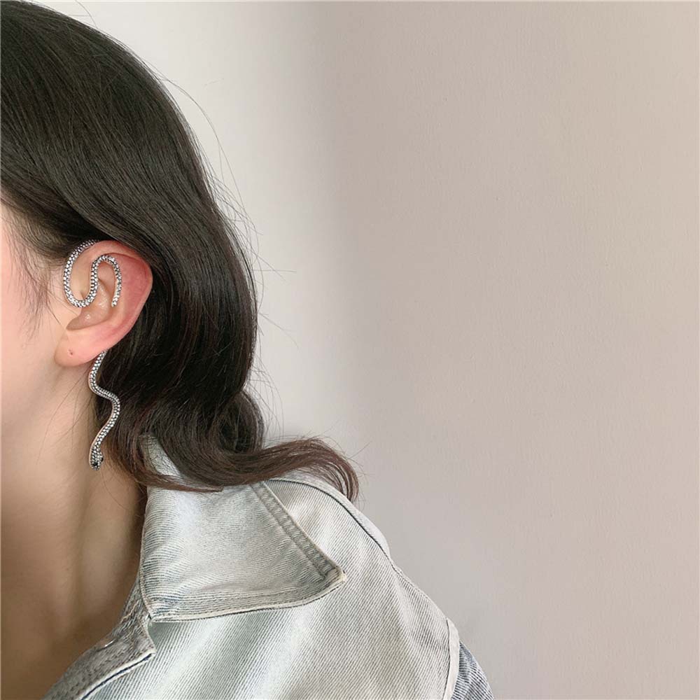 Needway  Personality Clip Earrings Punk Cuff Earrings Snake Shape  Ear Hook Women Exaggerated Creativity Girls Crystal Hip Hop Fashion Jewelry