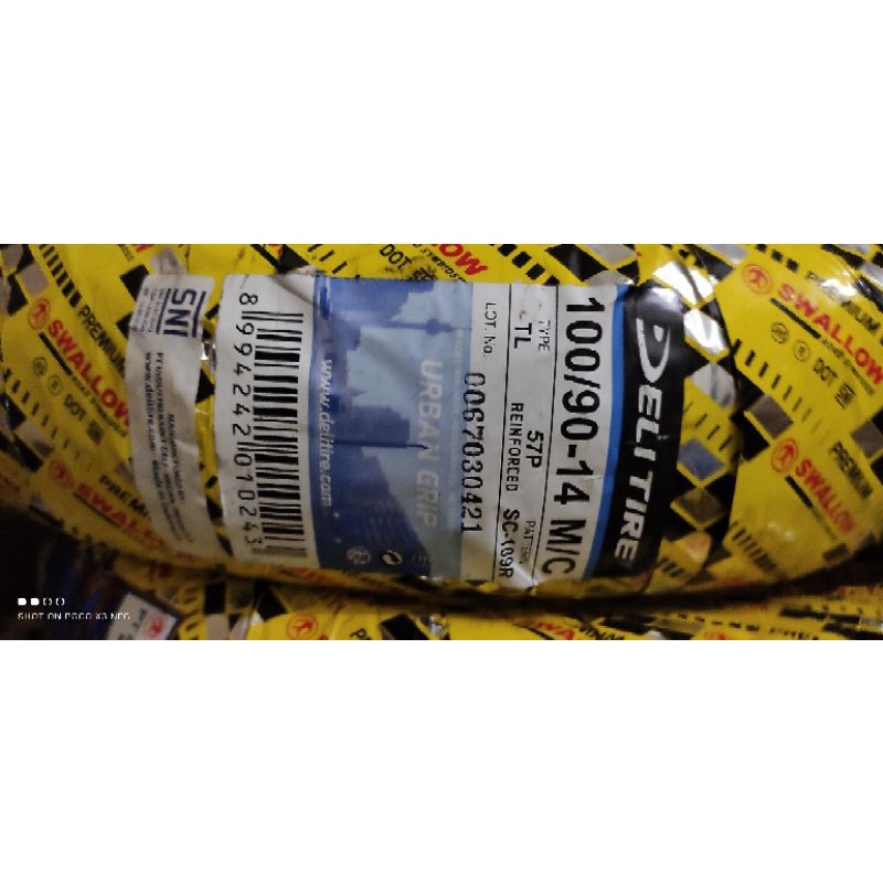 Ban Luar belakang Lexi 100/90-14 Tubeless merk Swallow