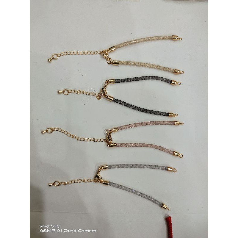 gelang crystal kencer atau kaitan