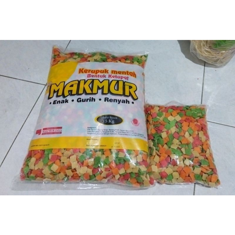 

Kerupuk Bentuk Ketupat 250gr & 500g (mentah)