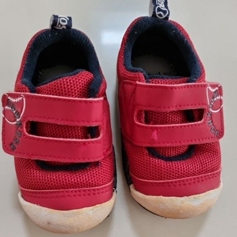 Oshkosh sepatu anak preloved