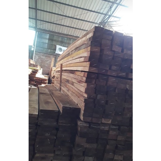 Balok 8x12 panjang 4m kayu Borneo jambi