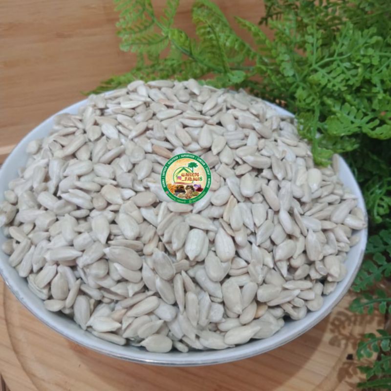 

Sunflower Seed /Kuaci Biji Bunga Matahari / Roasted Sunflower Seed 250gr