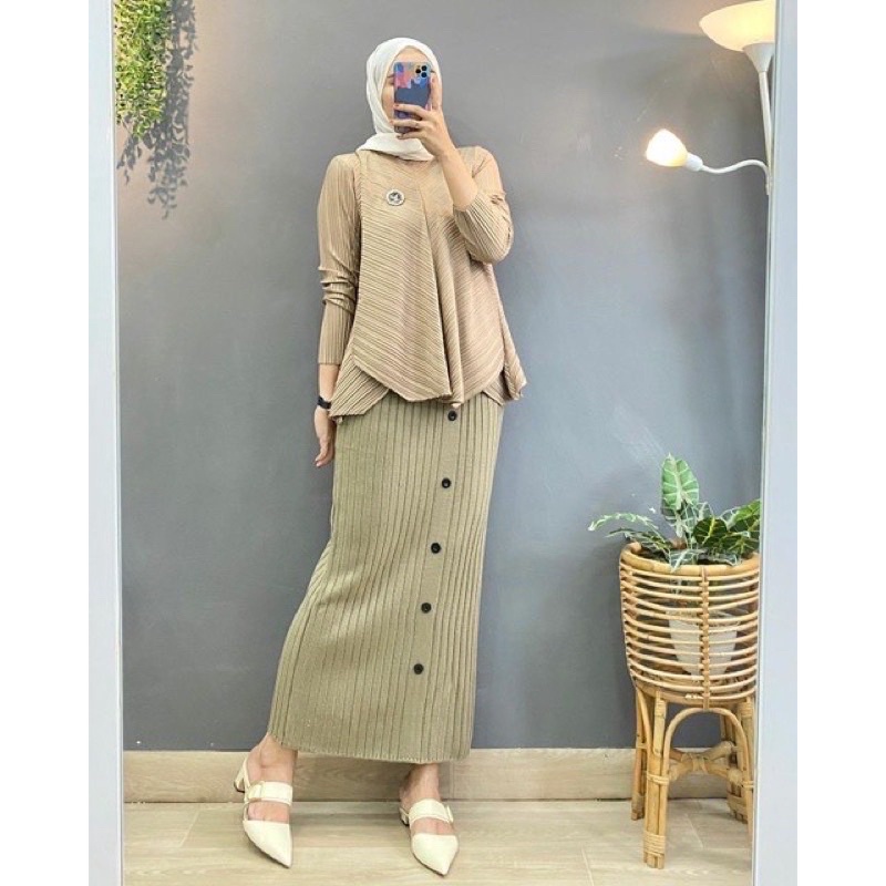 Hanum Skirt / Rok Rajut Wanita Import