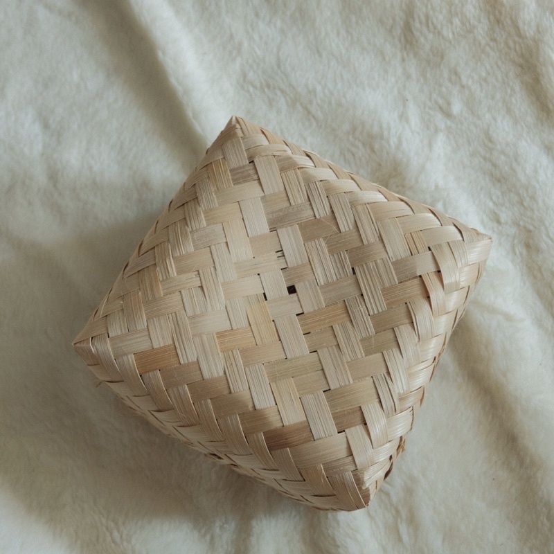 

[ Halodul ] Besek Bambu Super