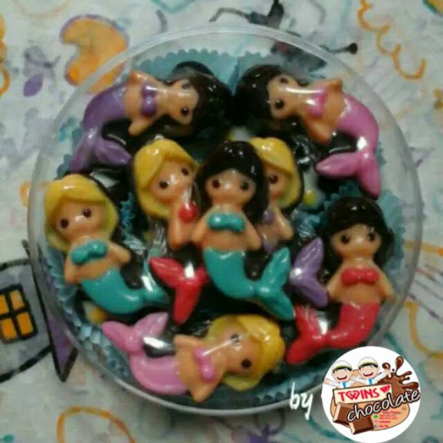 

Coklat karakter little mermaid