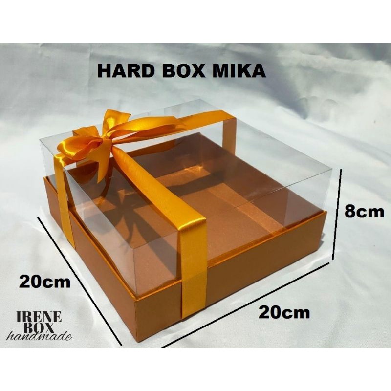

Box Mika / Hard Box / Gift Box / Kotak Kado / Packaging / Box Hampers / Box Seserahan / Box Hantaran / Box Souvenir / 20x20x8