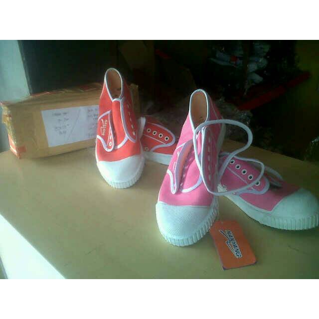 Nanyang Pink Lis Putih