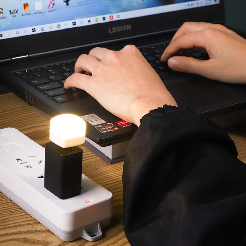 Lampu Baca Mini Portable Hemat Energi Bahan ABS Dengan Port USB