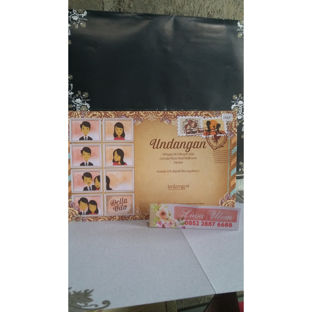 undangan unik & kreatif bentuk love story murah LG52