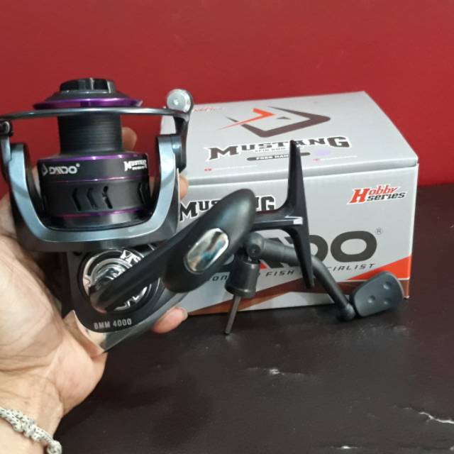 Reel Daido MUSTANG SPIN 4000