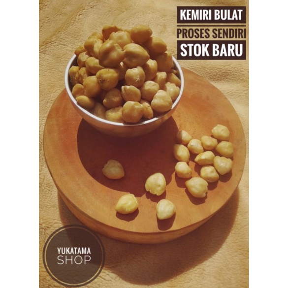 

Kemiri kupas asli Trenggalek super 1000gr/1kg