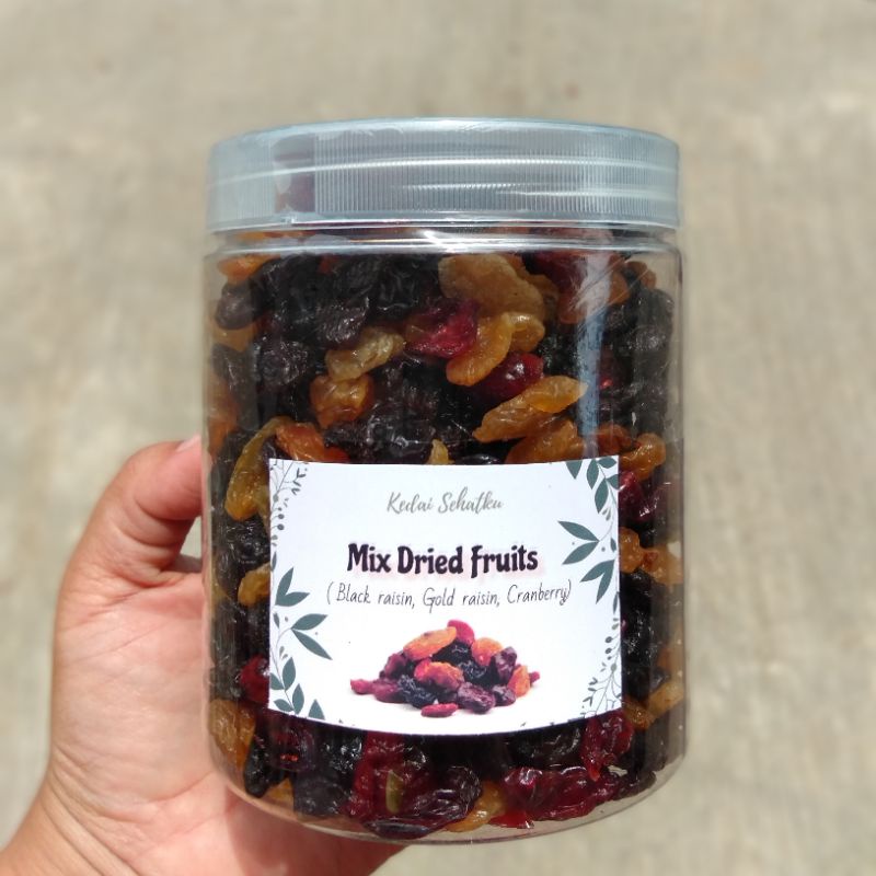 

Mix Dried Fruits (Golden raisin, Black raisin, Cranberry)