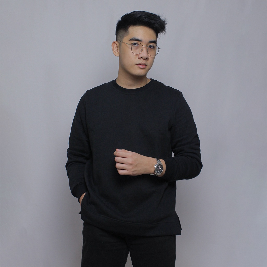 Volda Cotton Fleece Sweater (Black)