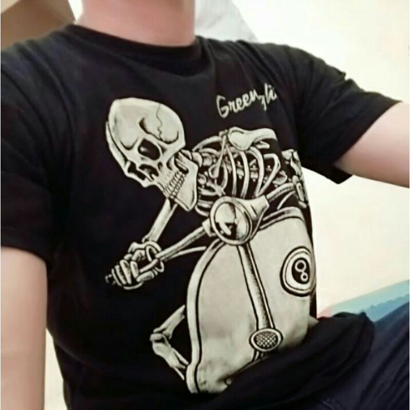 KAOS DISTRO GREENLIGHT,kaos murah kualitas premium standar distro pola rapi bahan adem