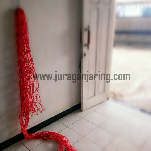 

JARING PLASTIK TALI 3 MM LUBANG 10 x 10 cm Per-meter