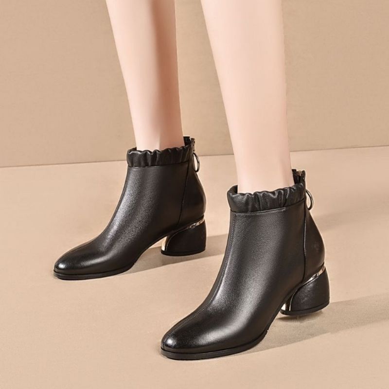 [MikanHiro Store] Sepatu Wanita Boots Putih Krem Hitam Import Korean Style Women Shoes Import High Quality