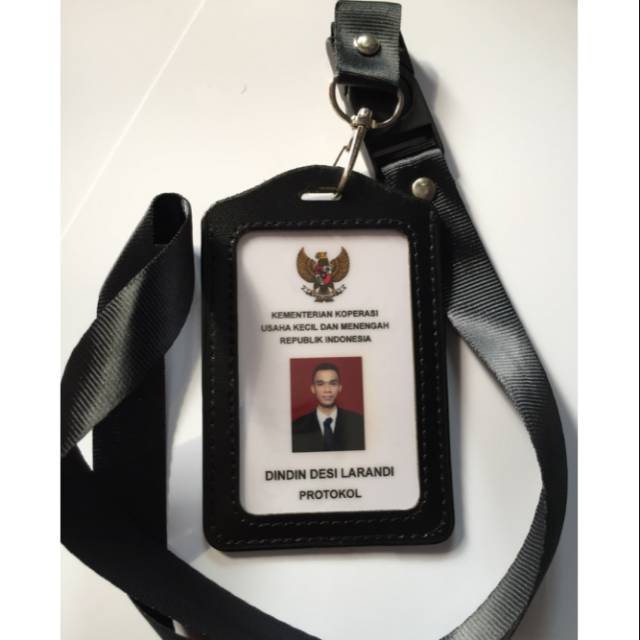 Cetak ID Card PVC Cetak ID Card Name Tag Karyawan Pegamai Plus Tempat ID Card dan Tali ID Card Set