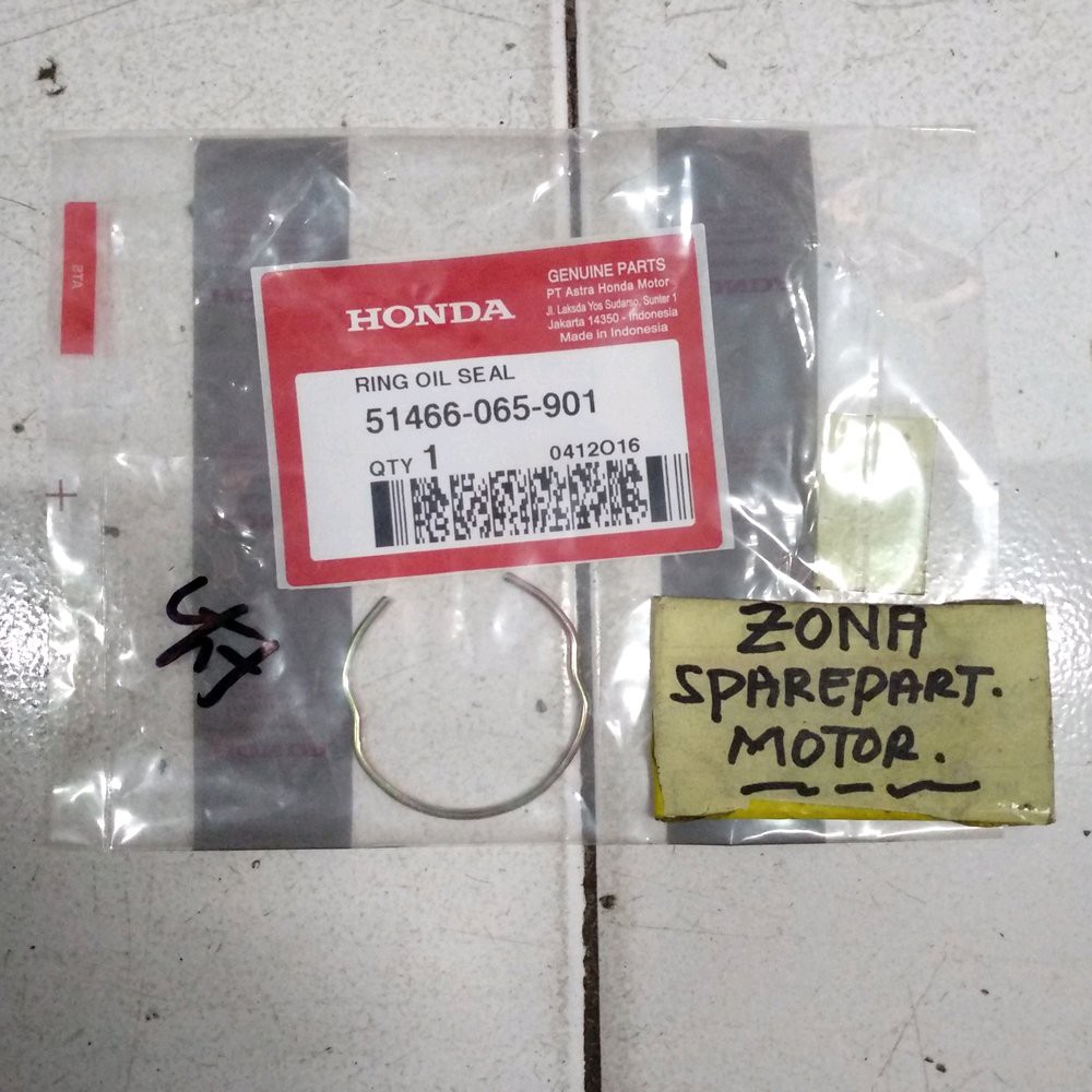 Kancingan Ring Oli Seal Skok Depan HND Bebek dan Metic ORIGINAL HND 51466 065 901