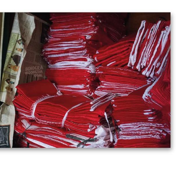 (. ͡❛ ͜ʖ ͡❛.) Bendera Indonesia Merah Putih 200 x 300 cm